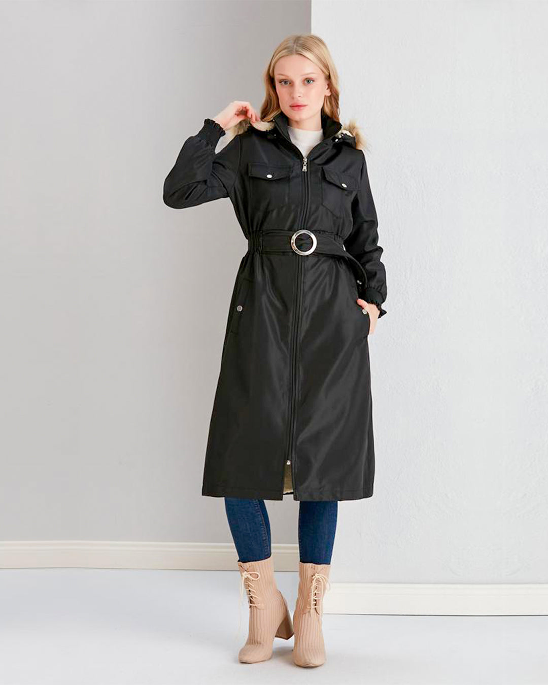 Adjustable Versatile Women's Black Coat | Long Sleeves & Hooded Cover For Protection | The Stylish Pick For Stylish Women