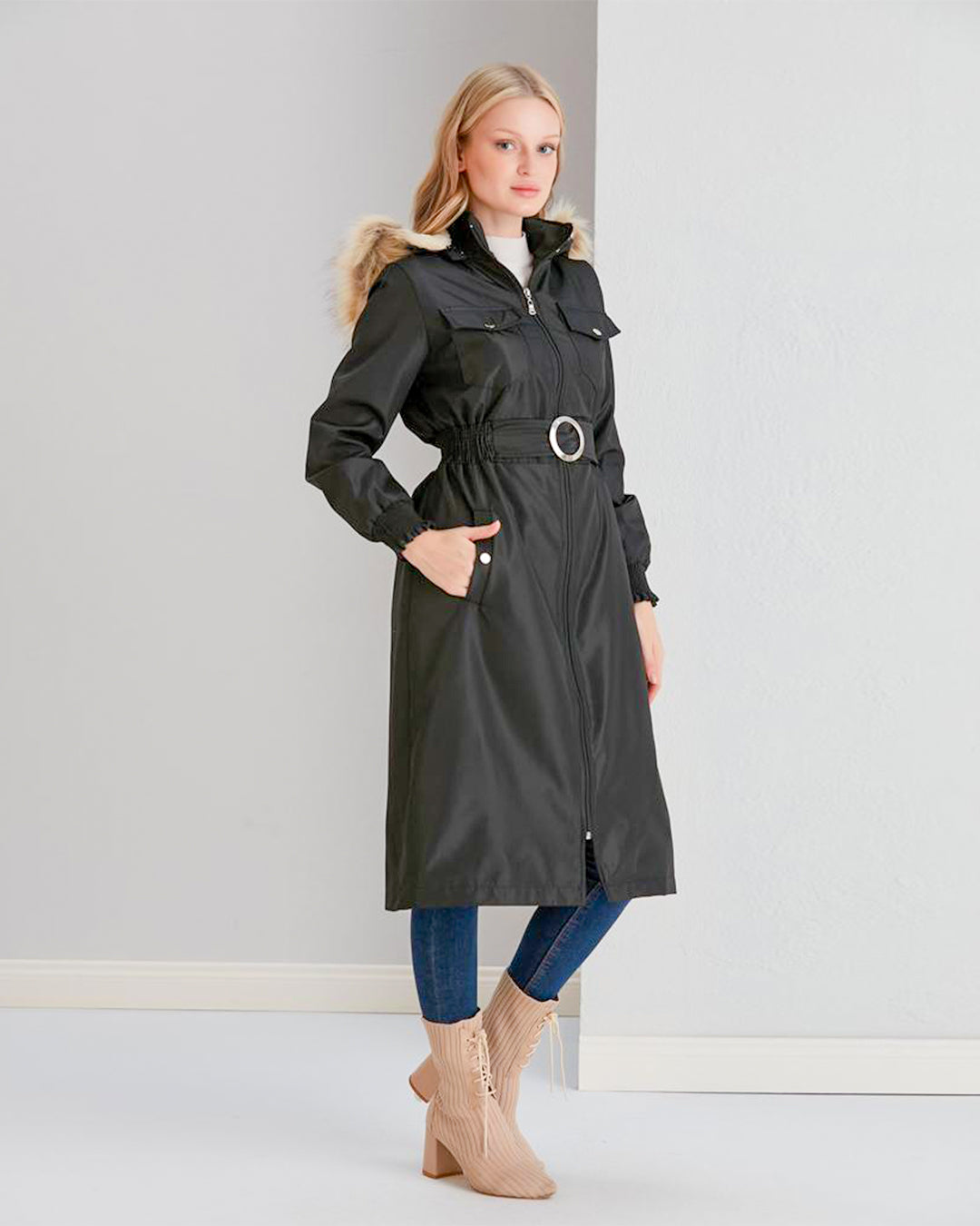 Adjustable Versatile Women's Black Coat | Long Sleeves & Hooded Cover For Protection | The Stylish Pick For Stylish Women